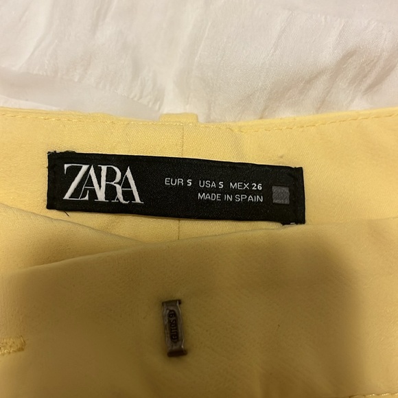 Zara yellow pants, straight leg Sz S. Inseam is 31” - Picture 4 of 6